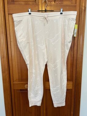 all in motion Ivory French Terry Jogger Plus Size 3X NWT